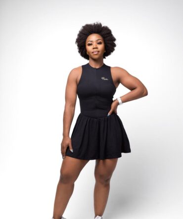 Own body goals Tennis Dress. Sleeveless Zipper Pleated Dresses with Anti Peeking Shorts